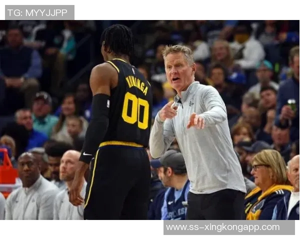 库明加谈心态稳定性无论明星球员在场与否始终保持专注与自信