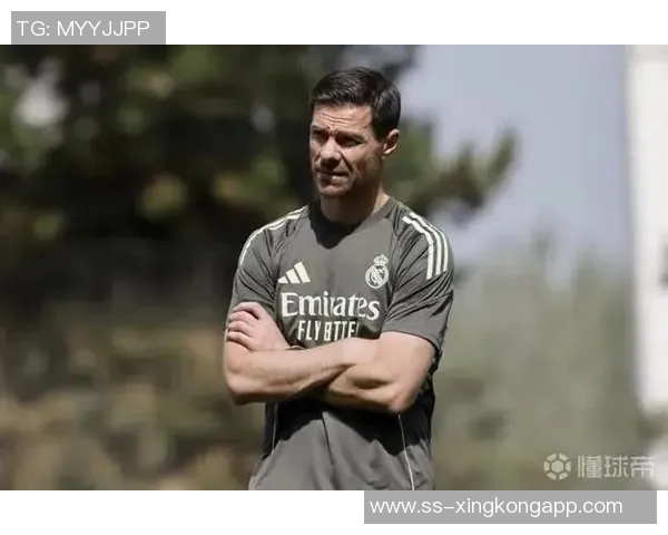 马卡分析皇马右路困境阿隆索仍在寻觅最佳人选解决方案